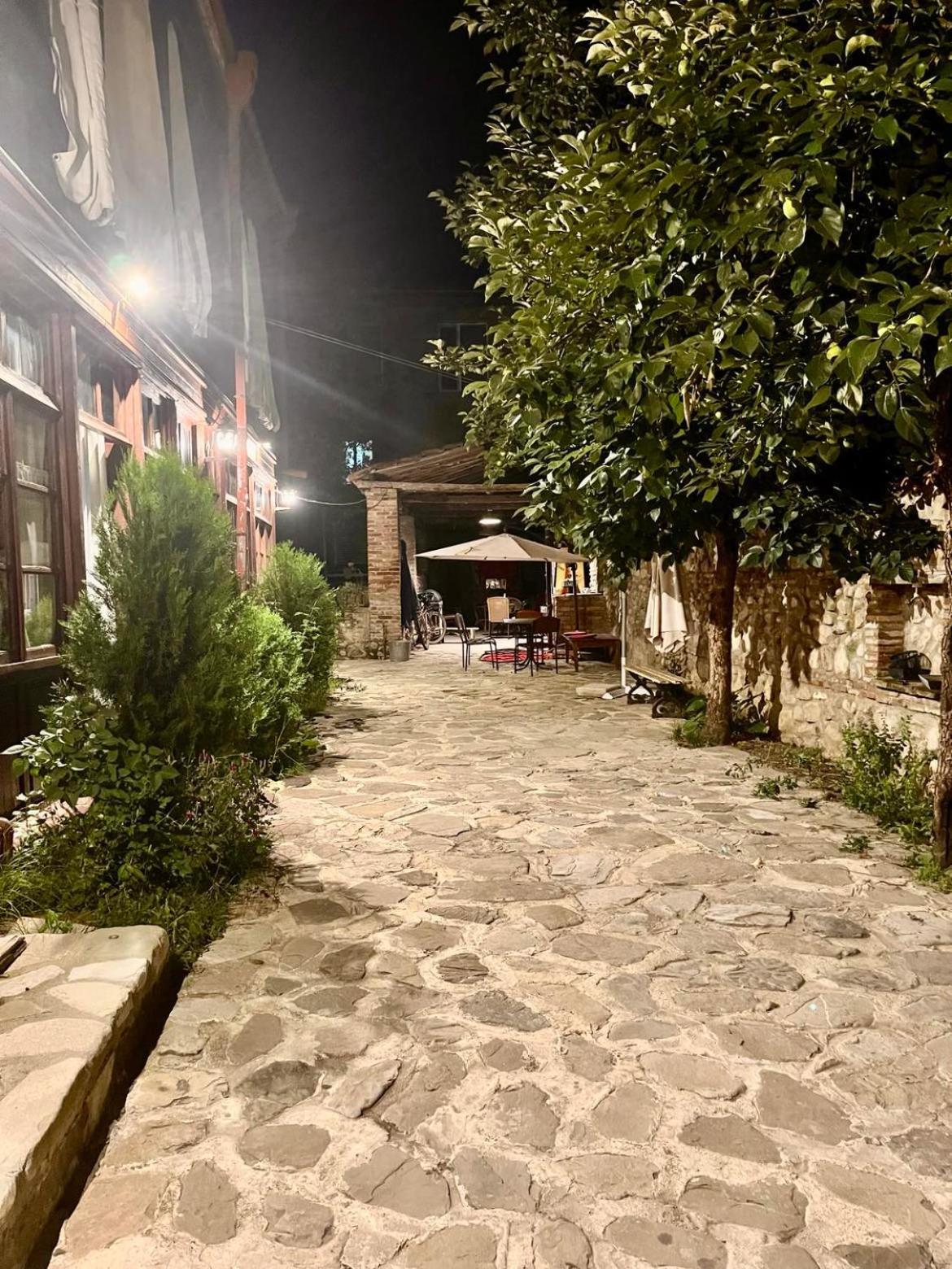 Dzveli Galavani Telavi Extérieur photo
