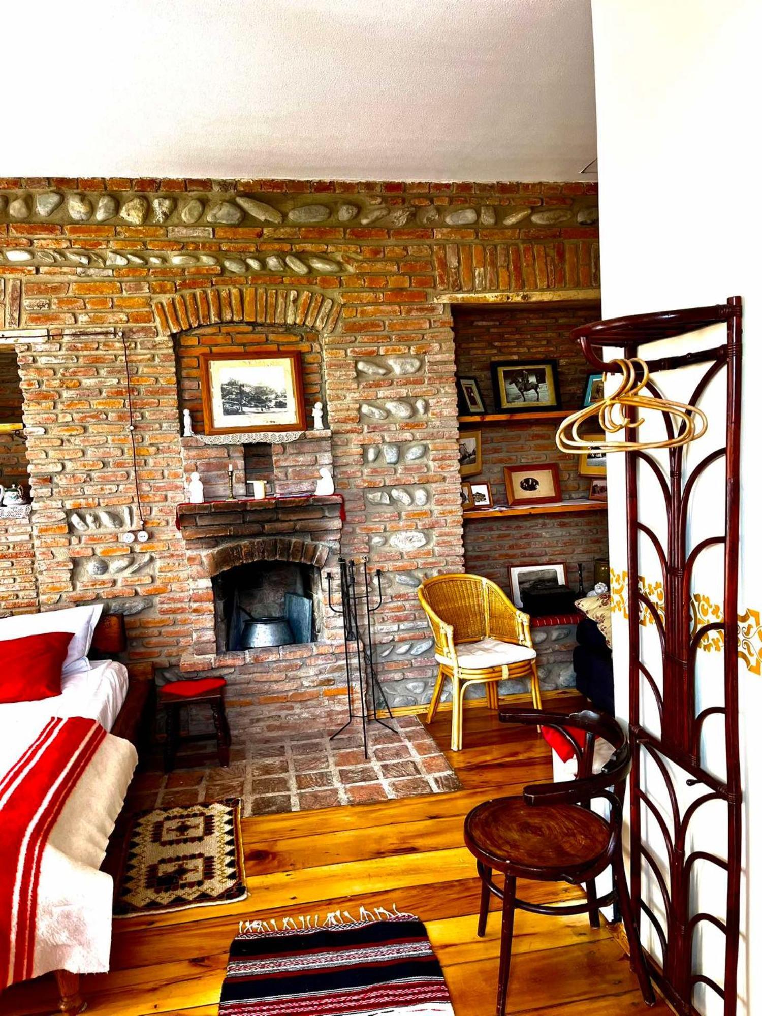 Dzveli Galavani Telavi Extérieur photo
