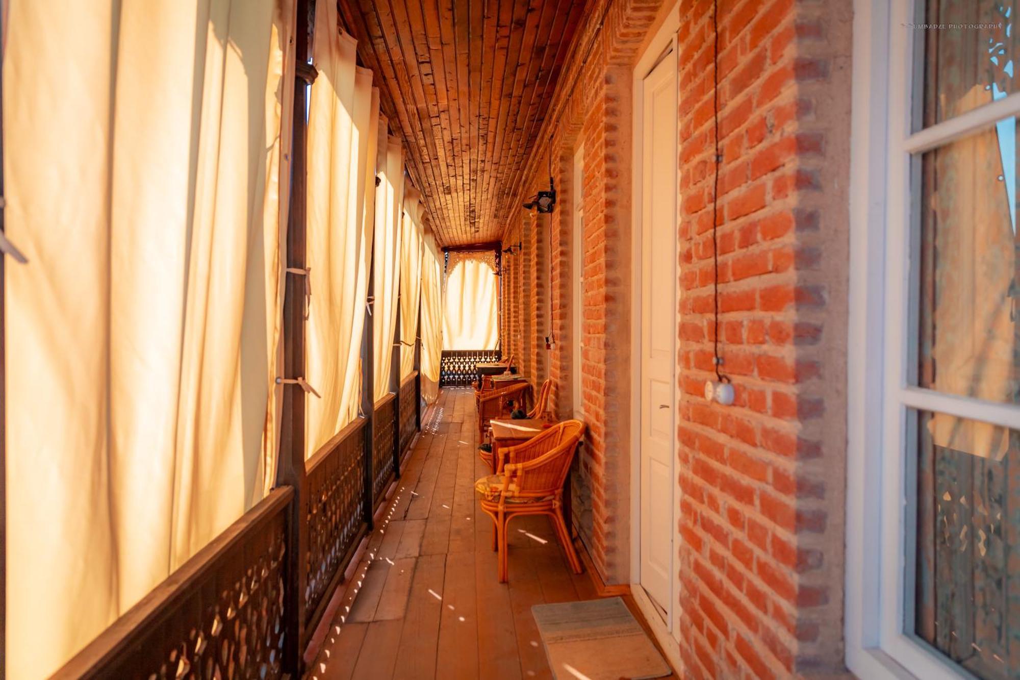 Dzveli Galavani Telavi Extérieur photo